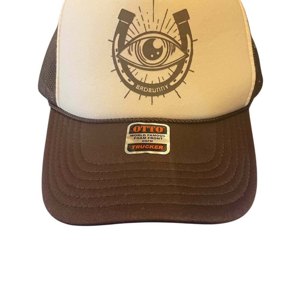 Badbunny Horseshoe Eye Otto Tan Brown Mesh SnapBack Trucker‎ Hat NWT Logo